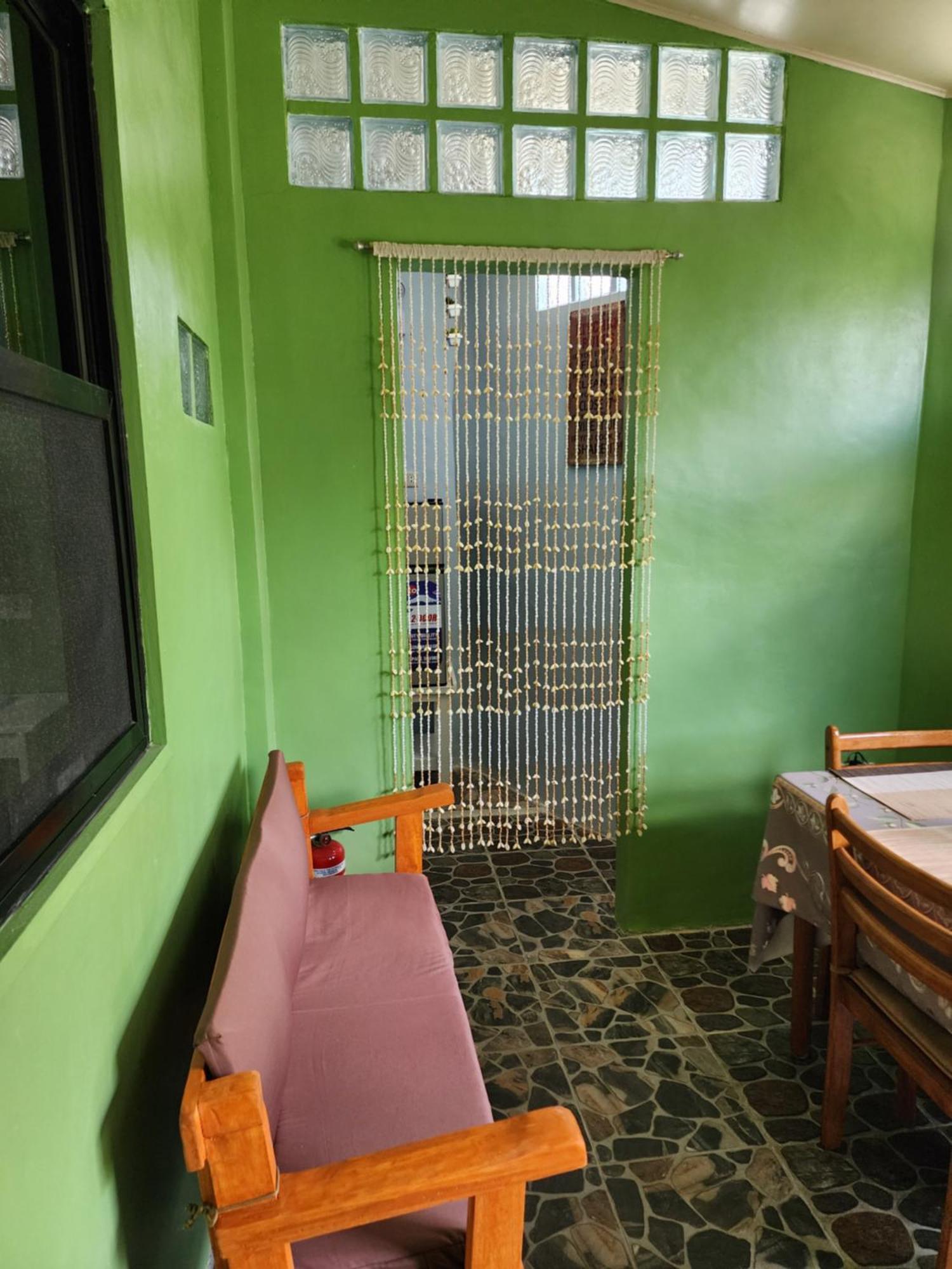 Mj'S Residences Garden Hotel Moalboal Room photo